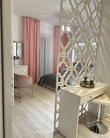 Apartment Flat4you V Posen