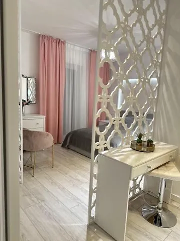 شقة Flat4you V بوزنان